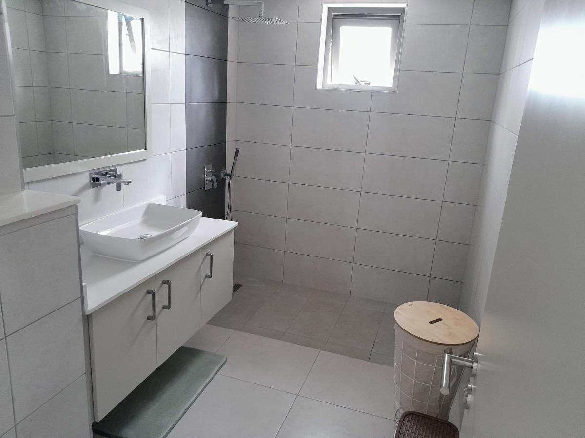 Joli Appartement Neuf, Route Cotiere Grand Baie Bagian luar foto
