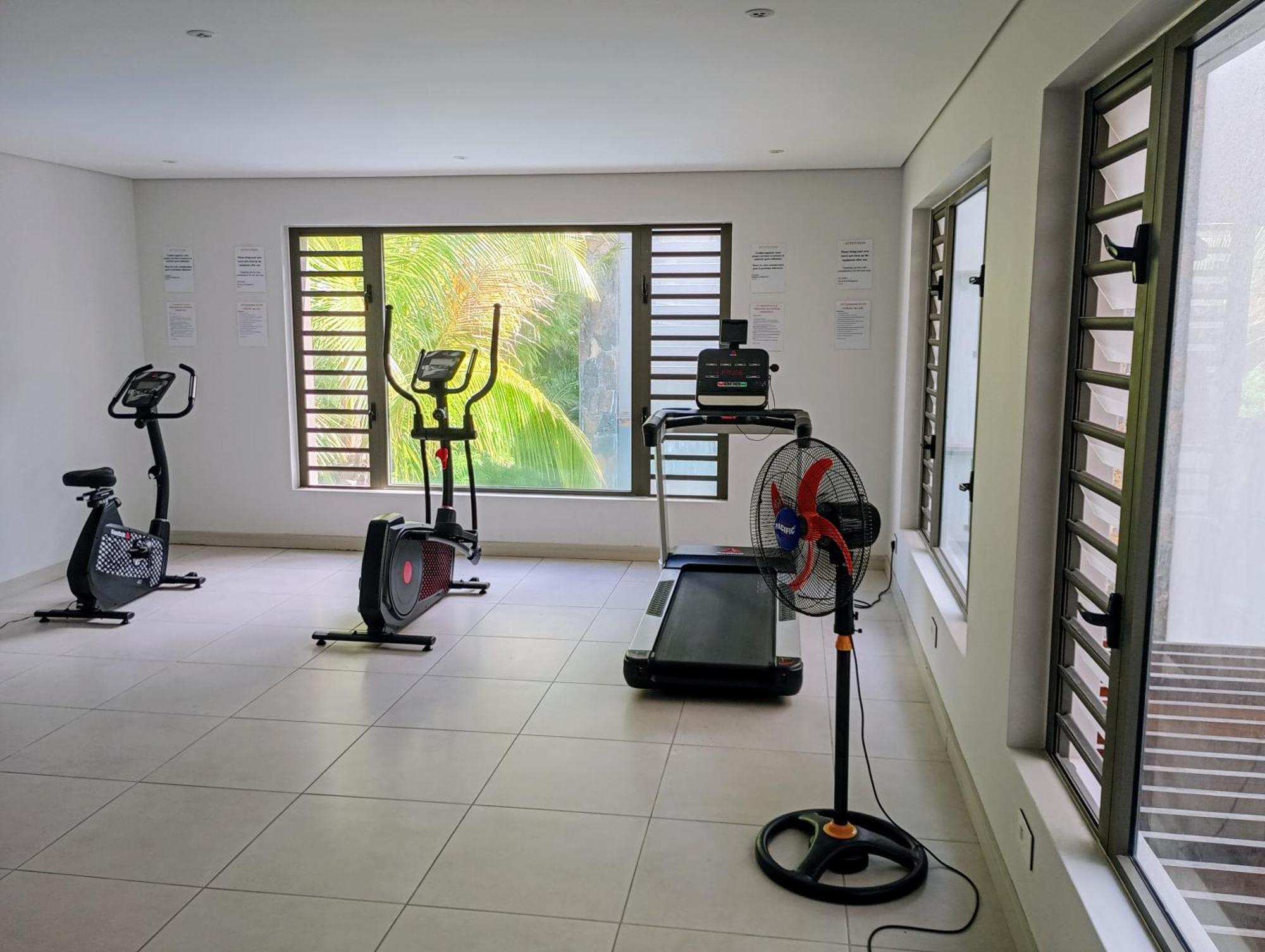 Joli Appartement Neuf, Route Cotiere Grand Baie Bagian luar foto